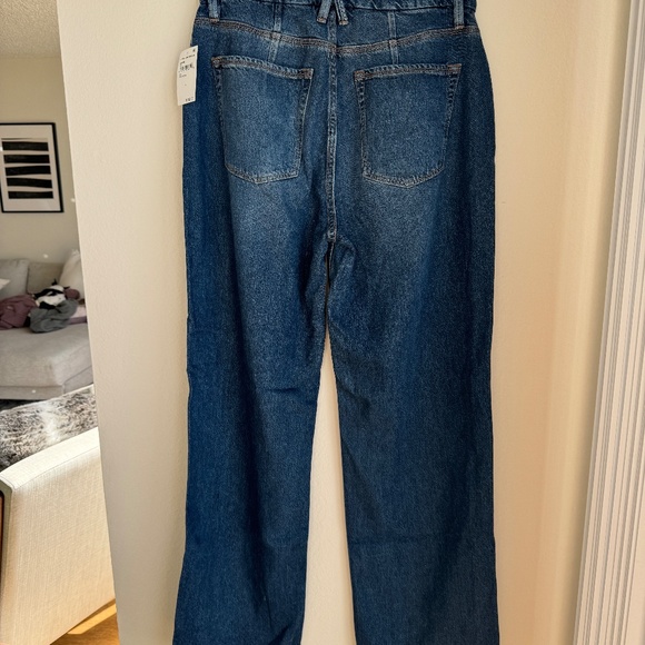 Women's GOOD AMERICAN Good 90's Relaxed Fit Straight Jeans - Picture 5 of 10